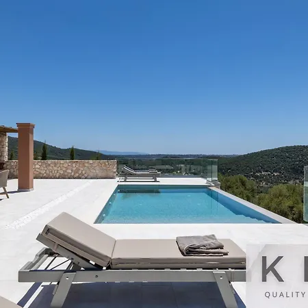 Akrothea With Panoramic View And Private Pool * Razáta
