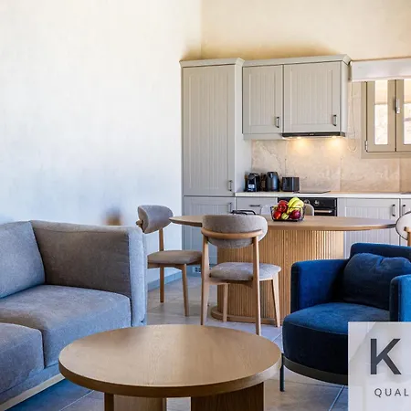 Akrothea With Panoramic View And Private Pool Vilă