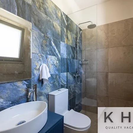 Akrothea With Panoramic View And Private Pool Razata